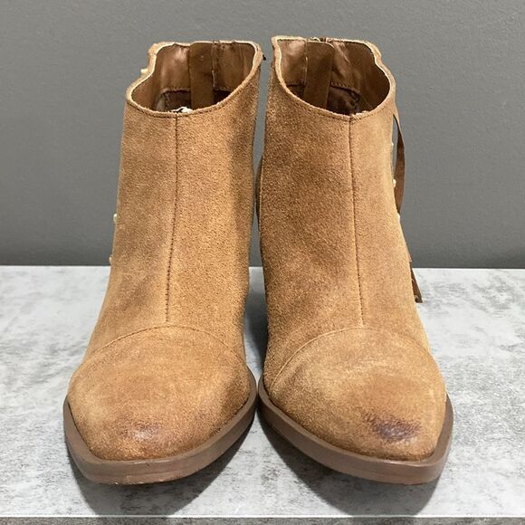 Fergie Bennie Tan/Brown Suede Leather Fringe Beaded Ankle Boots/Booties Size 6.5 - Picture 4 of 16